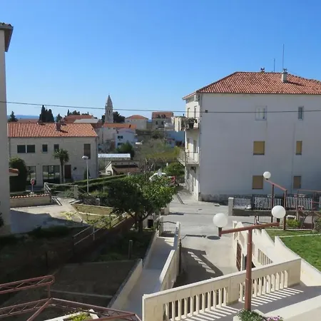 Casa de hóspedes Kasalo 3*